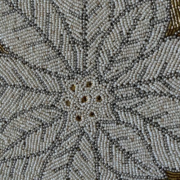 Max Studio Handmade Beaded POINSETTIA Placemat Charger 15in Glam Gold Ivory NEW - Picture 8 of 10